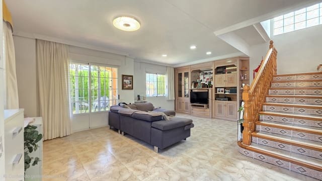 4 slaapkamer Appartement te koop in Gandia met zwembad garage - € 419.000 (Ref: 10112062)