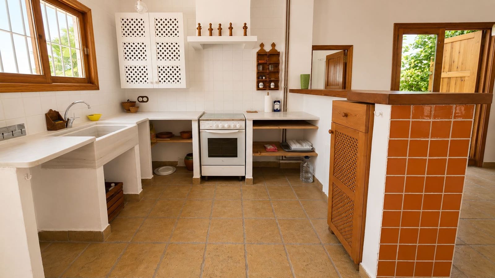 2 bedroom Villa for sale in Oliva - € 180,000 (Ref: 10112063)