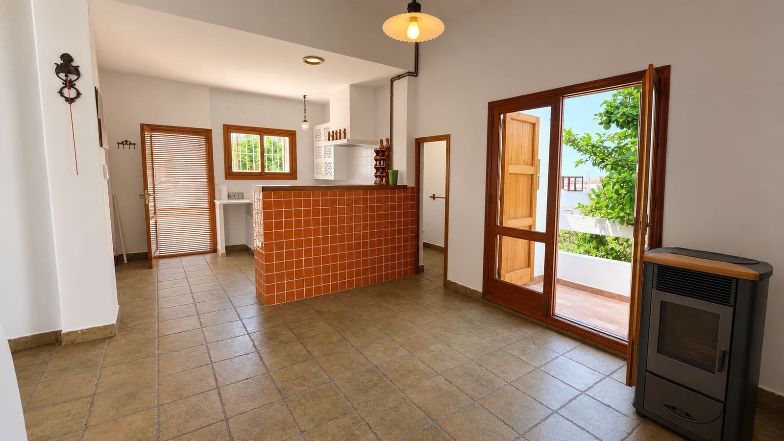 2 bedroom Villa for sale in Oliva - € 180,000 (Ref: 10112063)