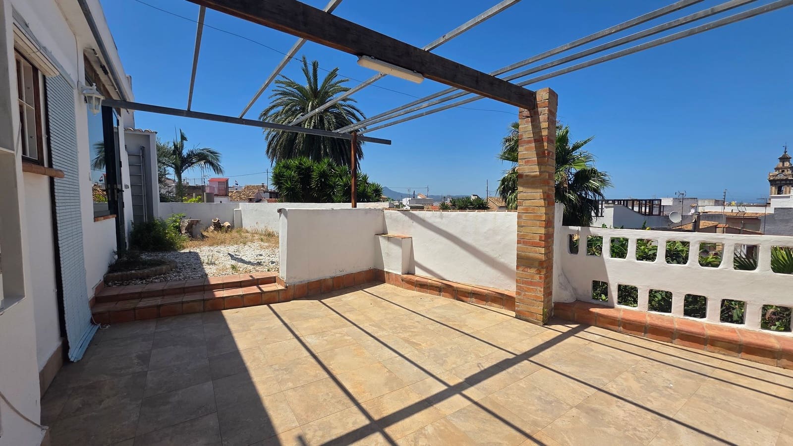 2 bedroom Villa for sale in Oliva - € 180,000 (Ref: 10112063)