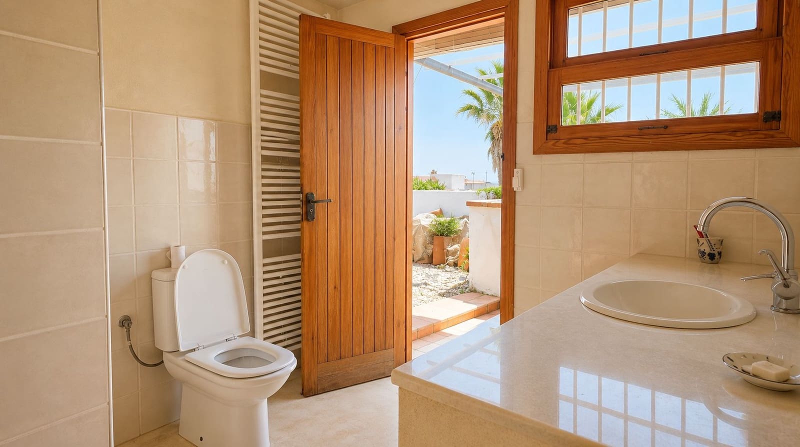 2 bedroom Villa for sale in Oliva - € 180,000 (Ref: 10112063)