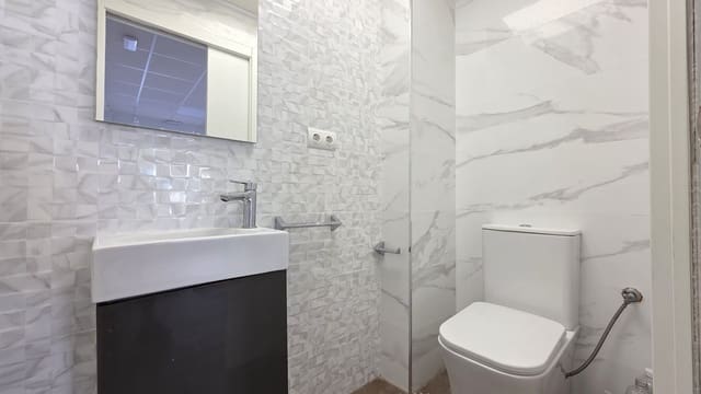 Företag att hyra i Gandia - 650 € (Ref: 10112064)