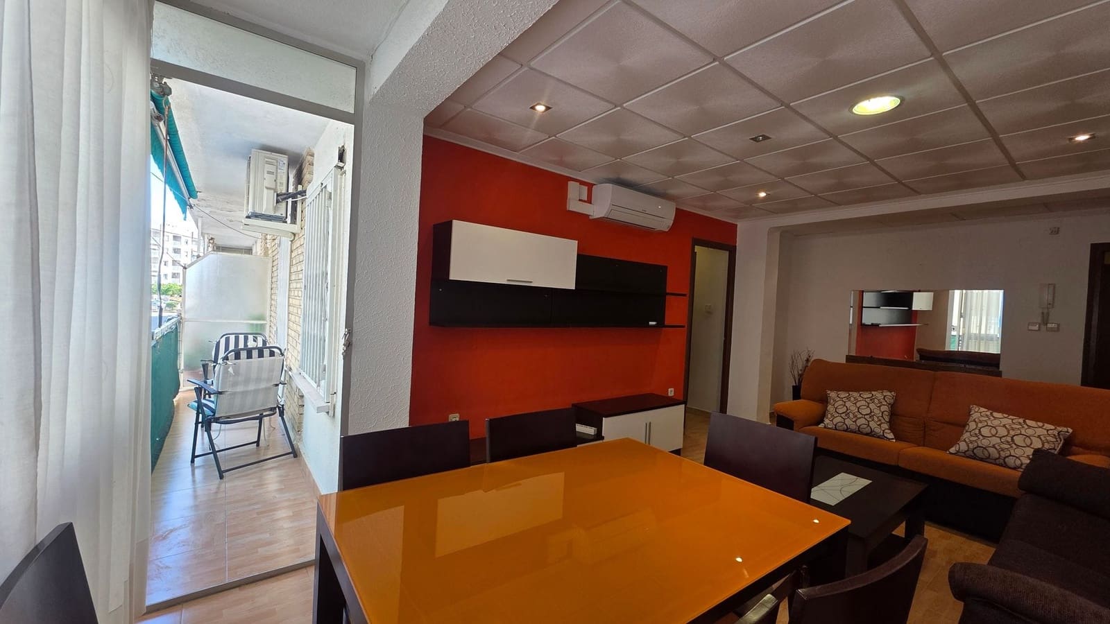 Apartamento de 3 habitaciones en Gandia en alquiler - 850 € (Ref: 10112065)