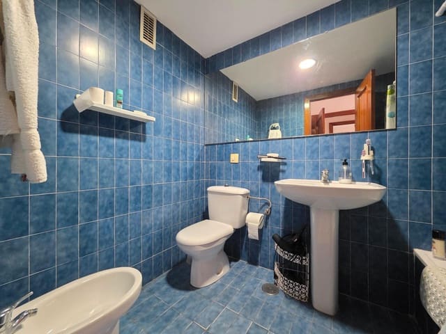 3 quarto Apartamento para arrendar em Gandia - 630 € (Ref: 10112070)