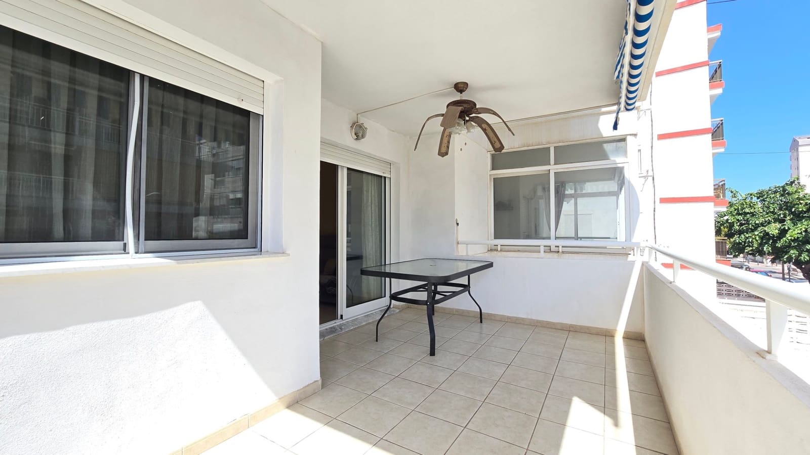 2 soverom Leilighet til leie i Gandia med svømmebasseng - € 650 (Ref: 10179691)