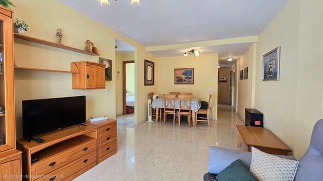 Apartamento de 2 habitaciones en Gandia en alquiler con piscina - 650 € (Ref: 10179691)
