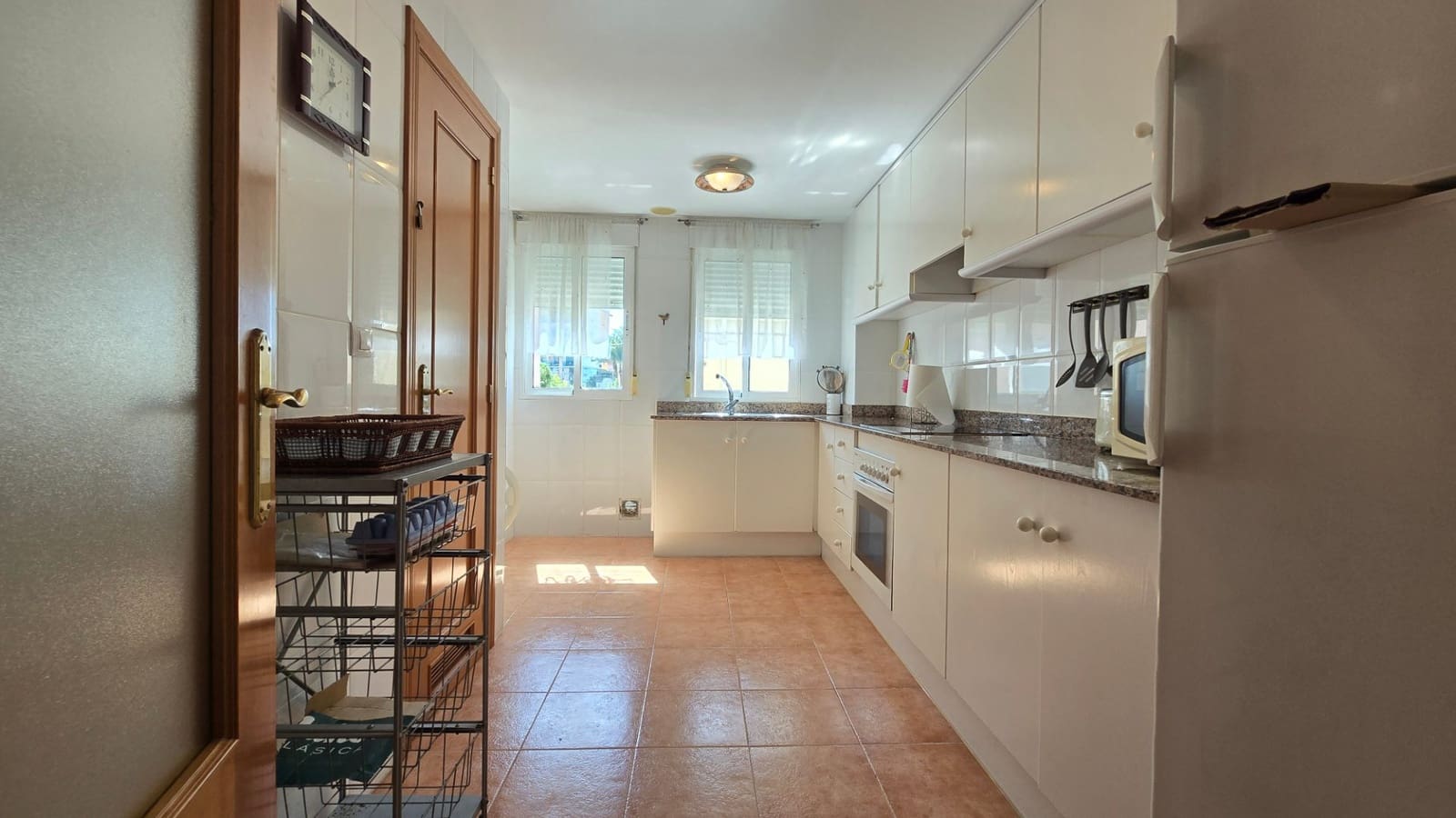 2 soverom Leilighet til leie i Gandia med svømmebasseng - € 650 (Ref: 10179691)