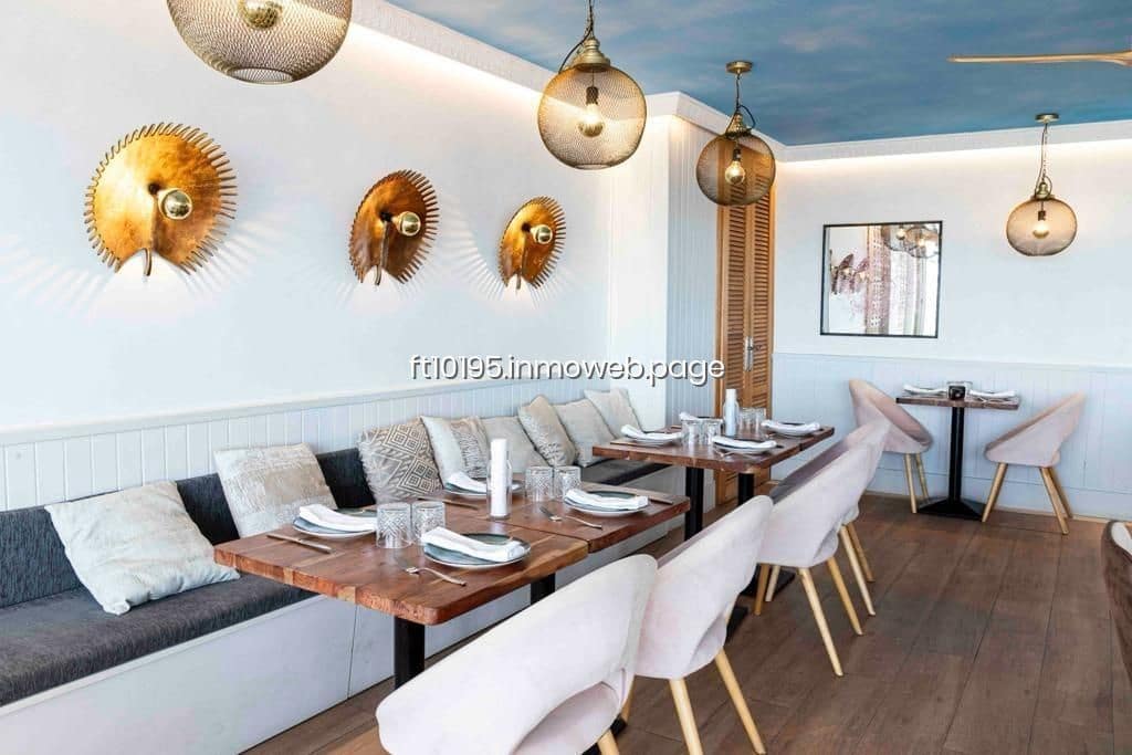 Business for sale in Gandia - € 1,600,000 (Ref: 8096764)