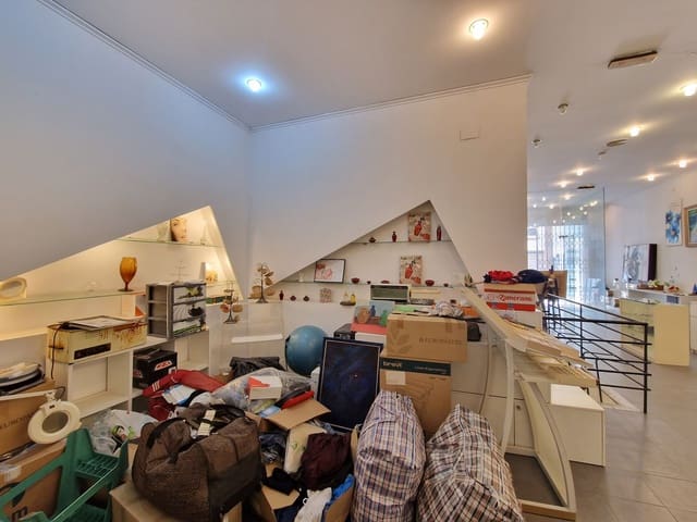 Entreprise à vendre à Gandia avec garage - 199 000 € (Ref: 8096786)