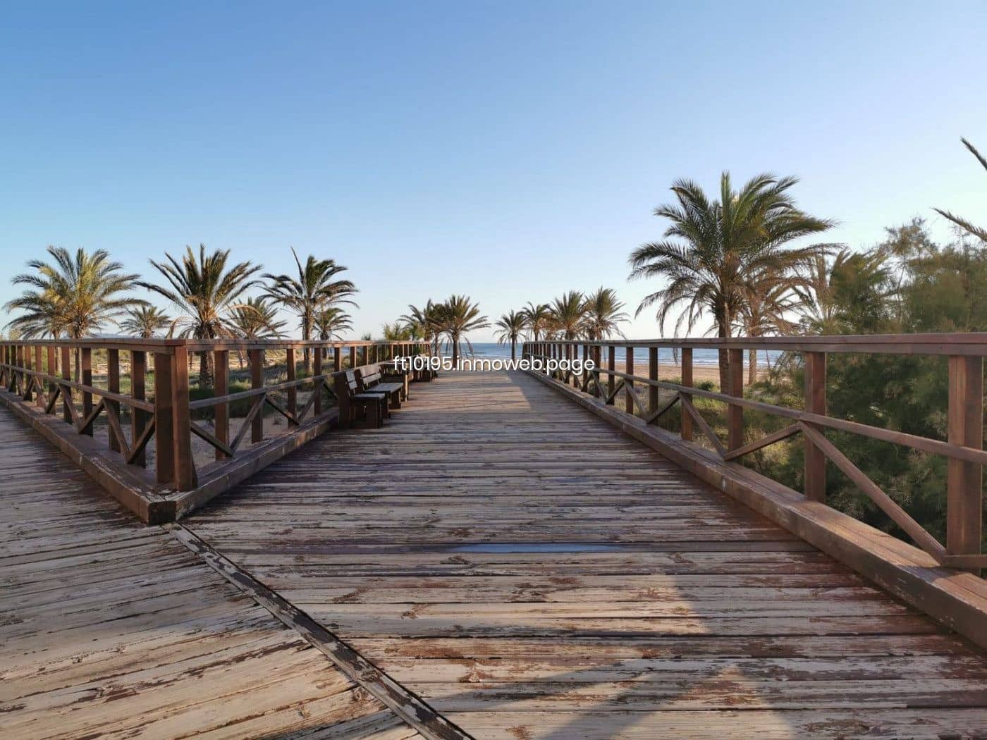 60 bedroom Hotel for sale in Gandia with pool - € 2,500,000 (Ref: 8110155)