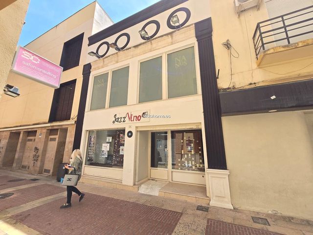 Entreprise à louer à Gandia - 1 400 € (Ref: 8333332)
