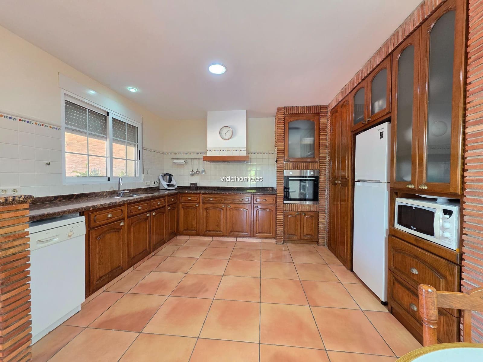 5 soveværelse Villa til salg i La Font d'En Carros med swimmingpool garage - € 699.000 (Ref: 9178190)