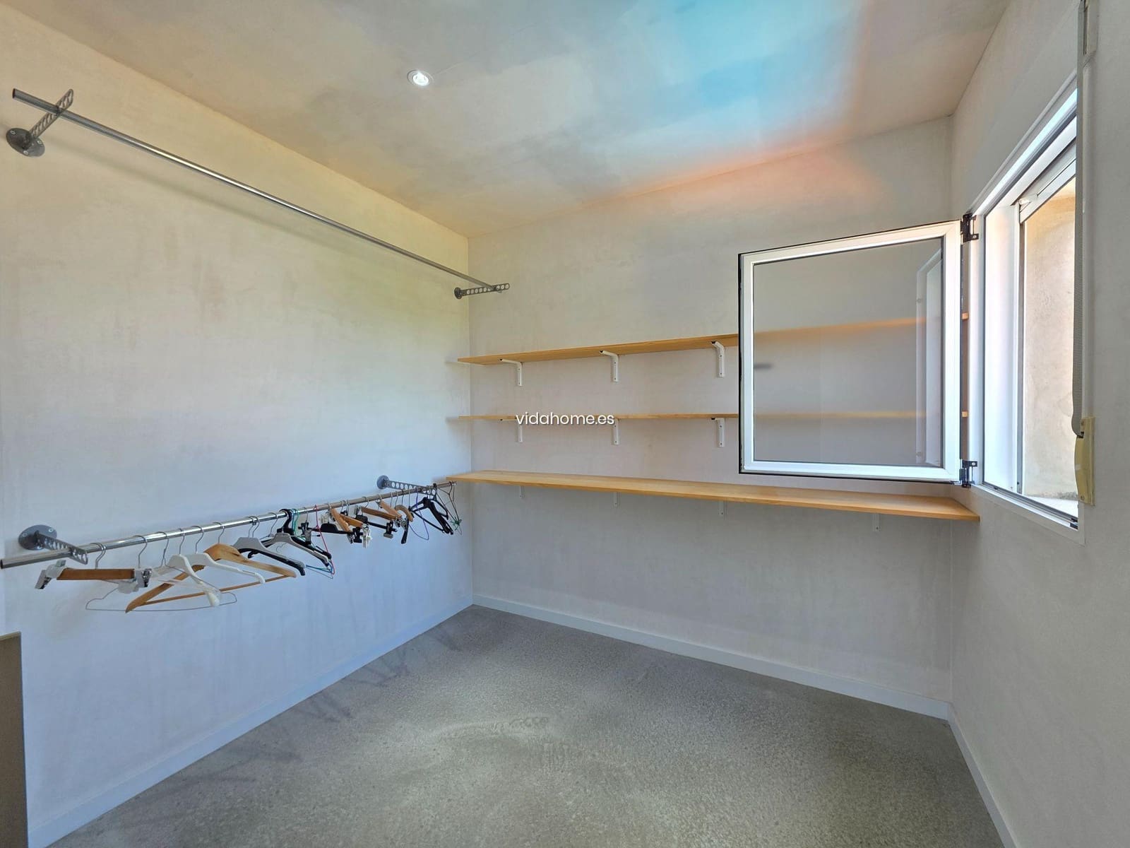 5 soveværelse Villa til salg i La Font d'En Carros med swimmingpool garage - € 699.000 (Ref: 9178190)