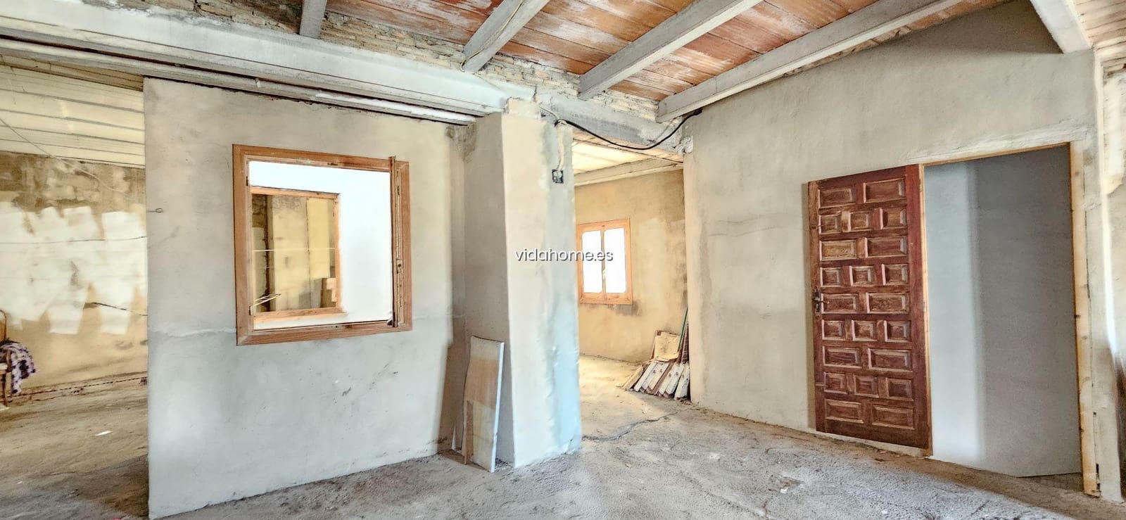 4 bedroom Townhouse for sale in Oliva - € 195,000 (Ref: 9178193)