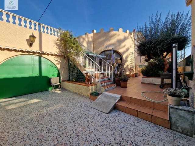 Chalet de 3 habitaciones en Daimús en venta - 329.900 € (Ref: 9178208)