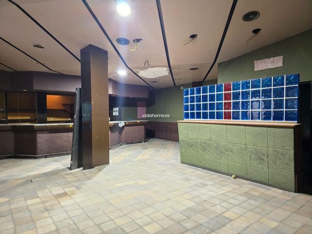 Commercial for sale in Albacete city - € 1,400,000 (Ref: 9178214)