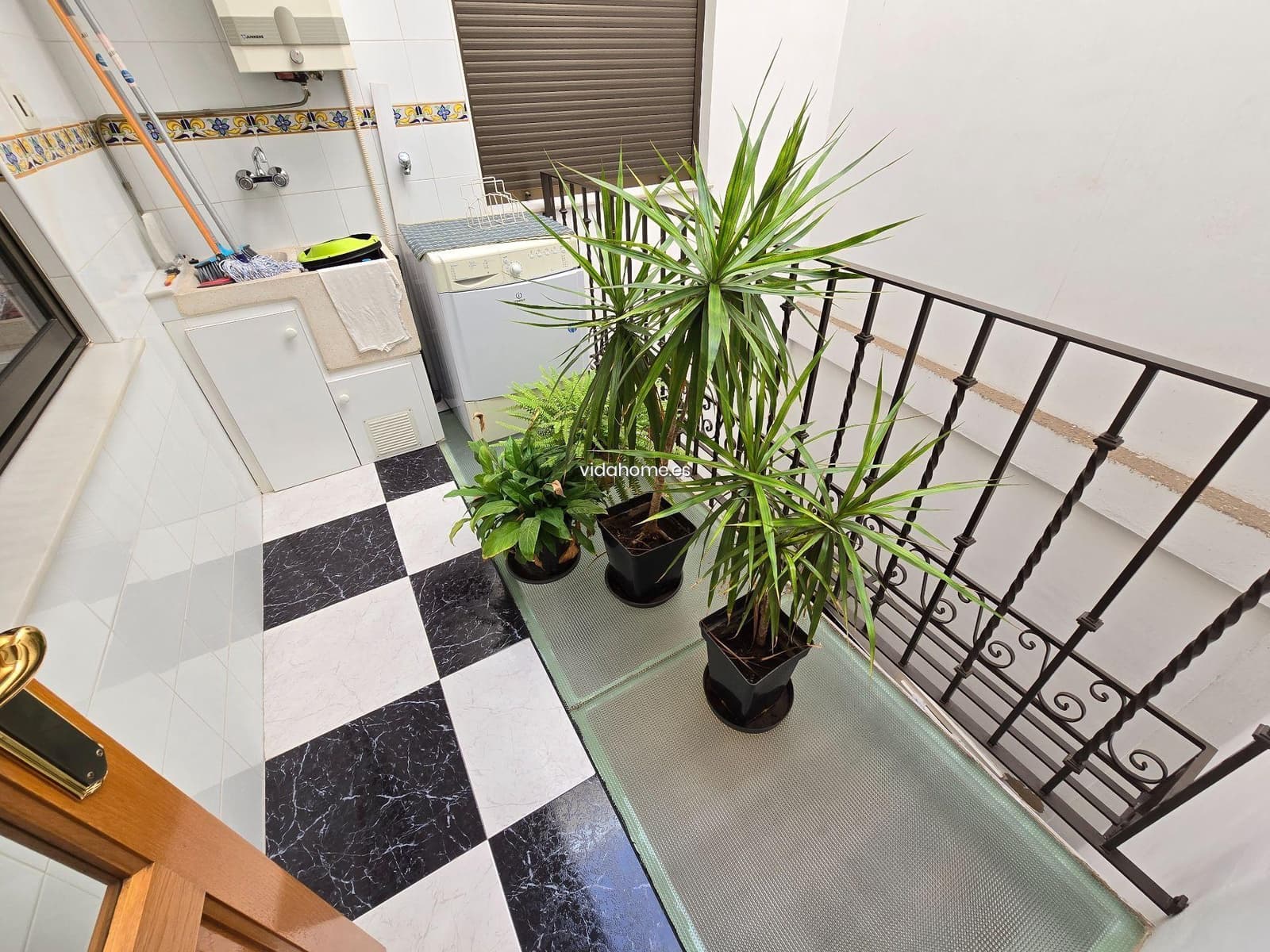 7 slaapkamer Villa te koop in Oliva met garage - € 285.000 (Ref: 9178216)