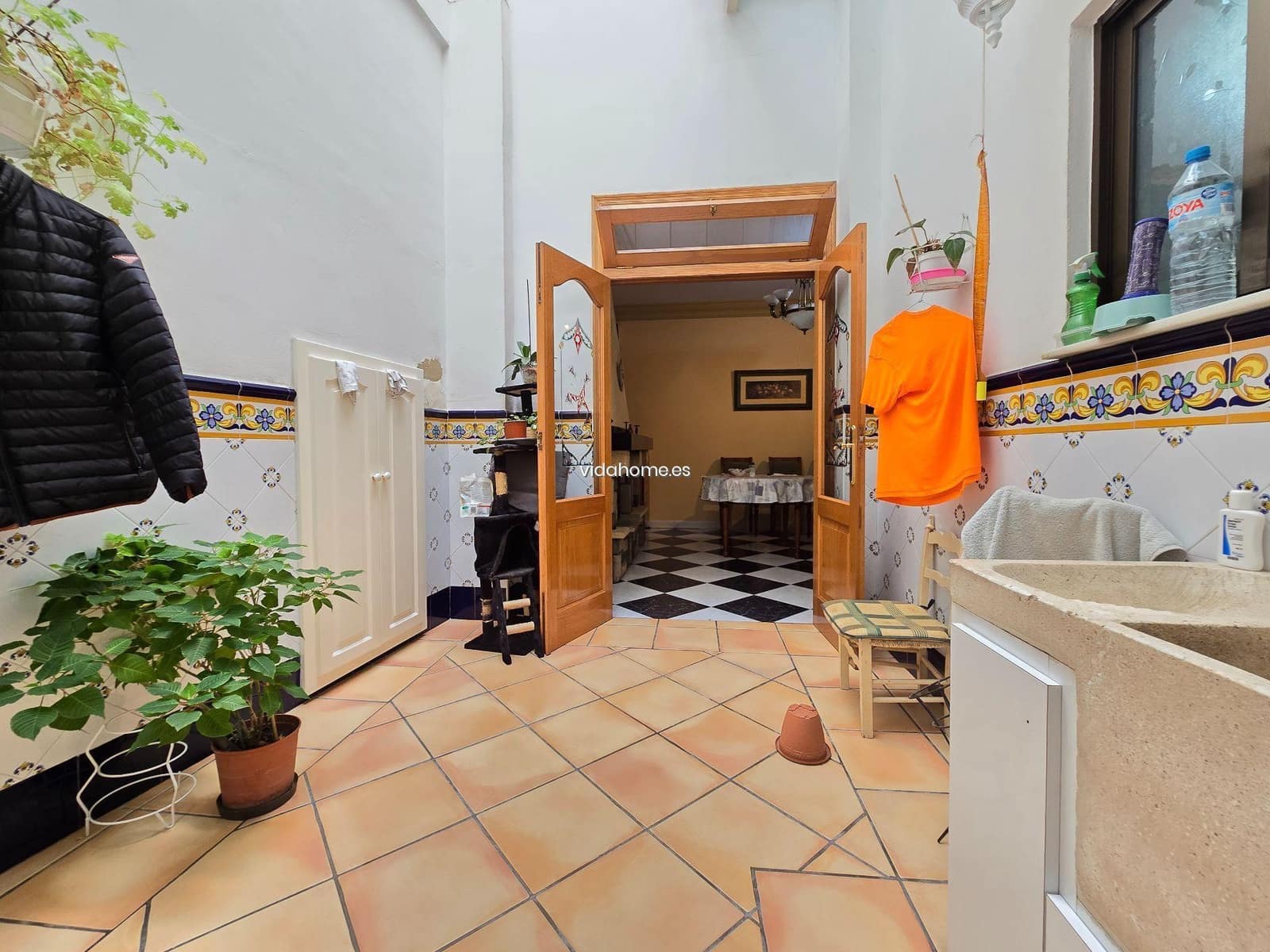 7 slaapkamer Villa te koop in Oliva met garage - € 285.000 (Ref: 9178216)