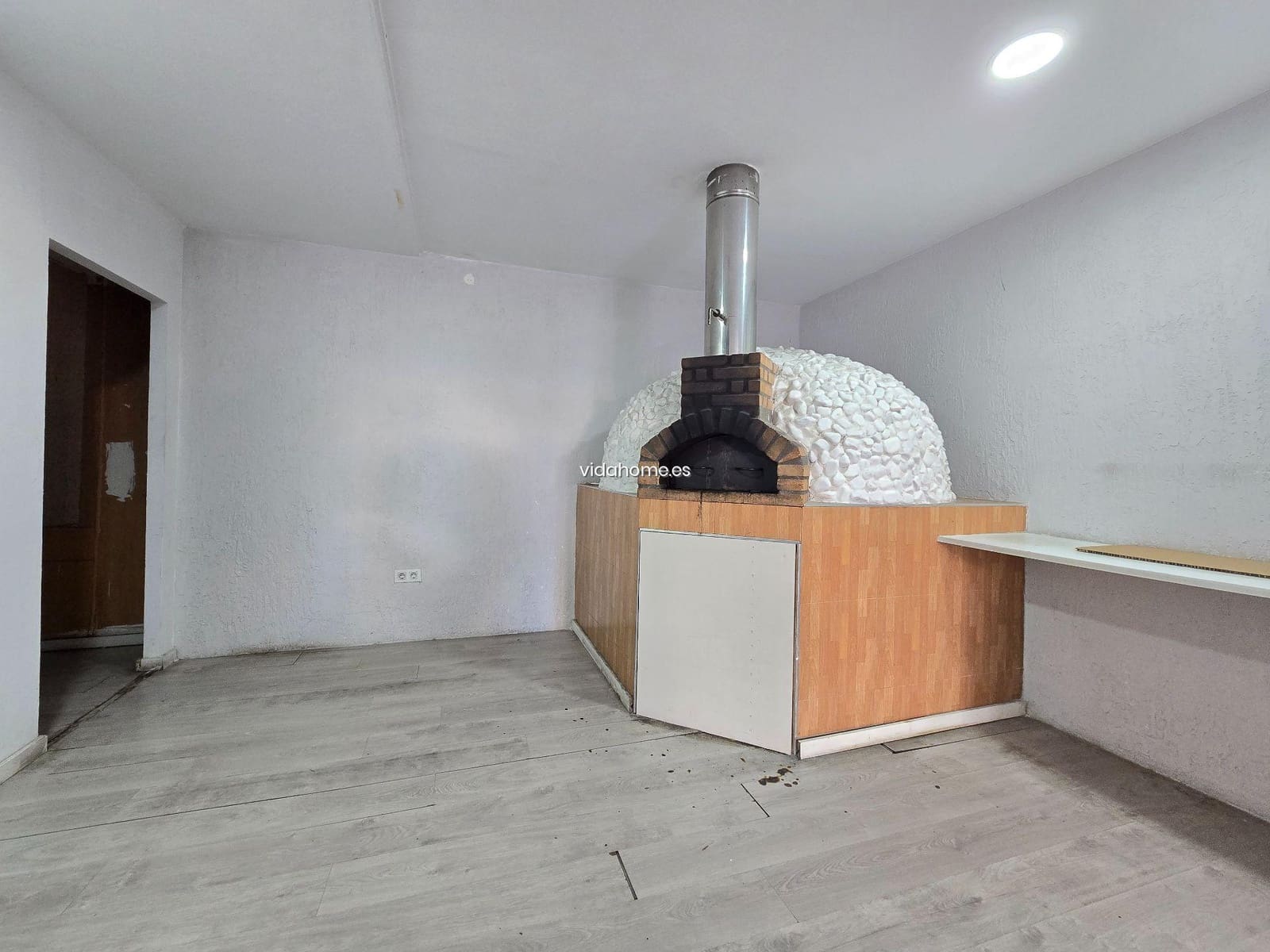 Kommersiell til salgs i Bellreguard - € 110 000 (Ref: 9178217)