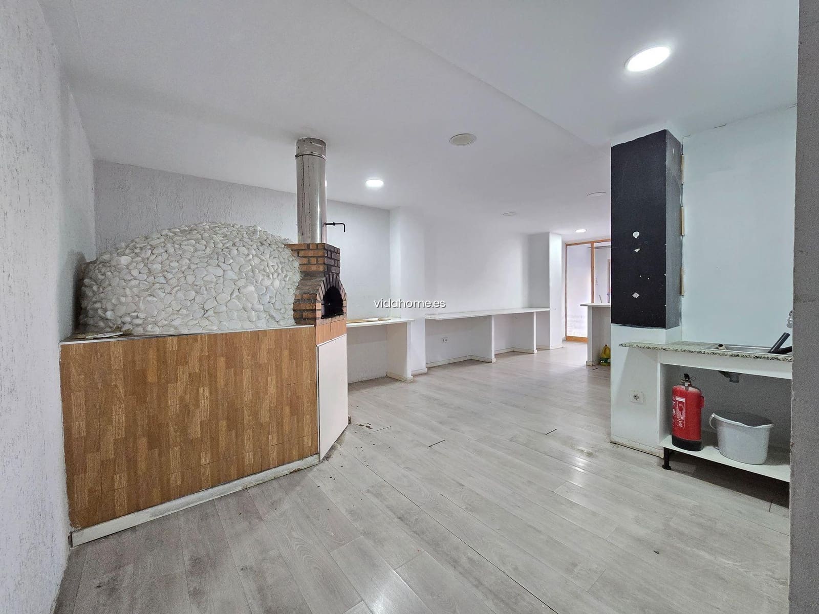 Kommersiell til salgs i Bellreguard - € 110 000 (Ref: 9178217)