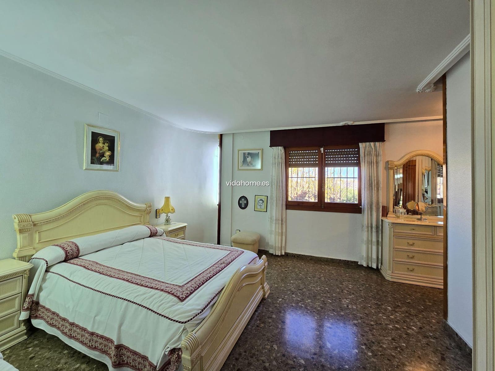 4 soveværelse Villa til salg i Gandia med swimmingpool garage - € 319.000 (Ref: 9178219)