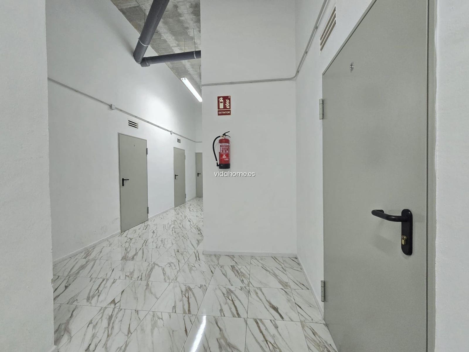 Kommersiell til salgs i Gandia - € 319 000 (Ref: 9178224)