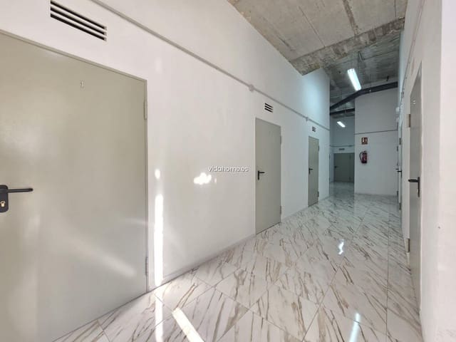 Erhverv til salg i Gandia - € 319.000 (Ref: 9178224)