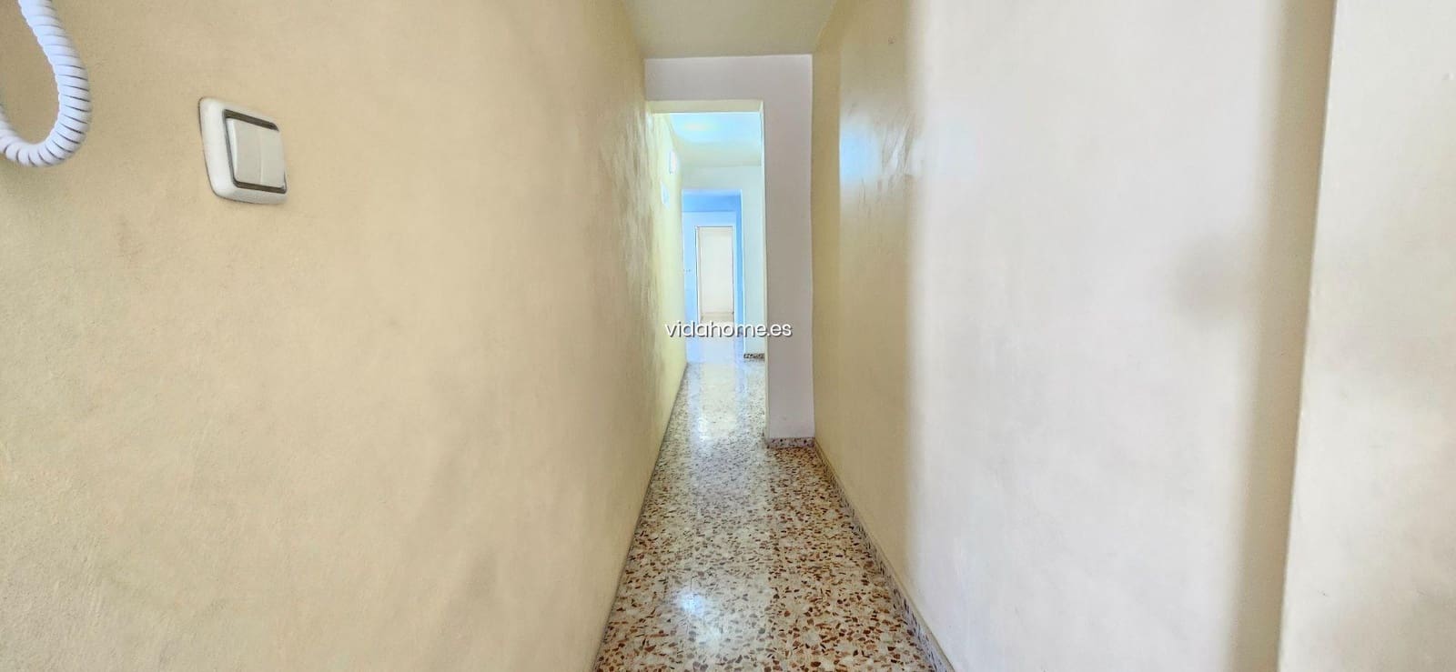 4 makuuhuone Asunto myytävänä paikassa Oliva - 95 000 € (Ref: 9178227)