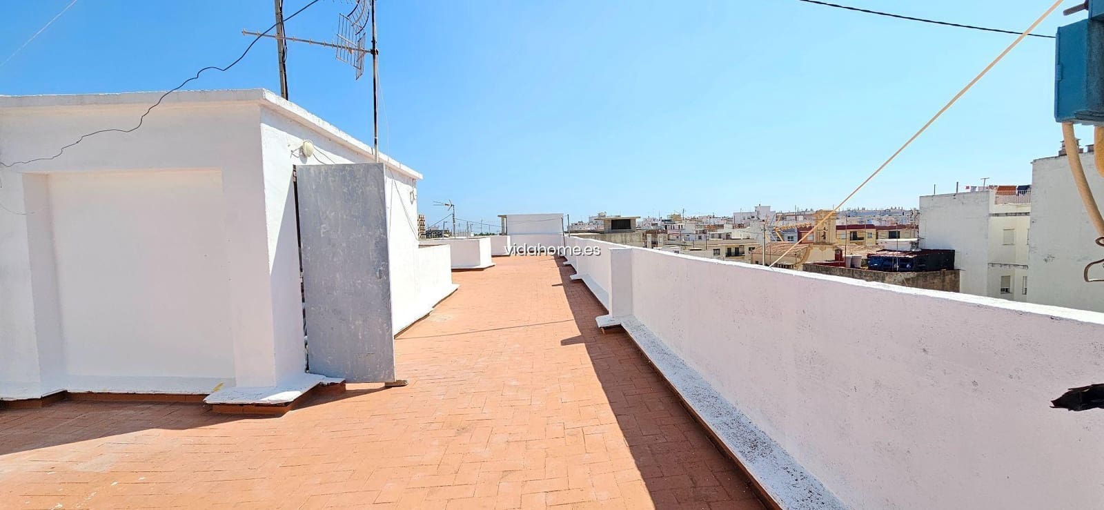 4 makuuhuone Asunto myytävänä paikassa Oliva - 95 000 € (Ref: 9178227)