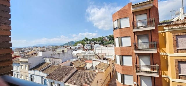 4 makuuhuone Asunto myytävänä paikassa Oliva - 95 000 € (Ref: 9178227)