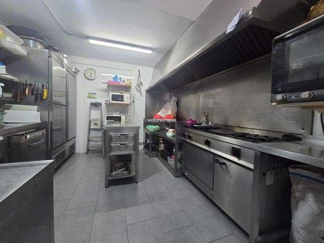 Commercial for sale in Benirredrá - € 160,000 (Ref: 9178229)