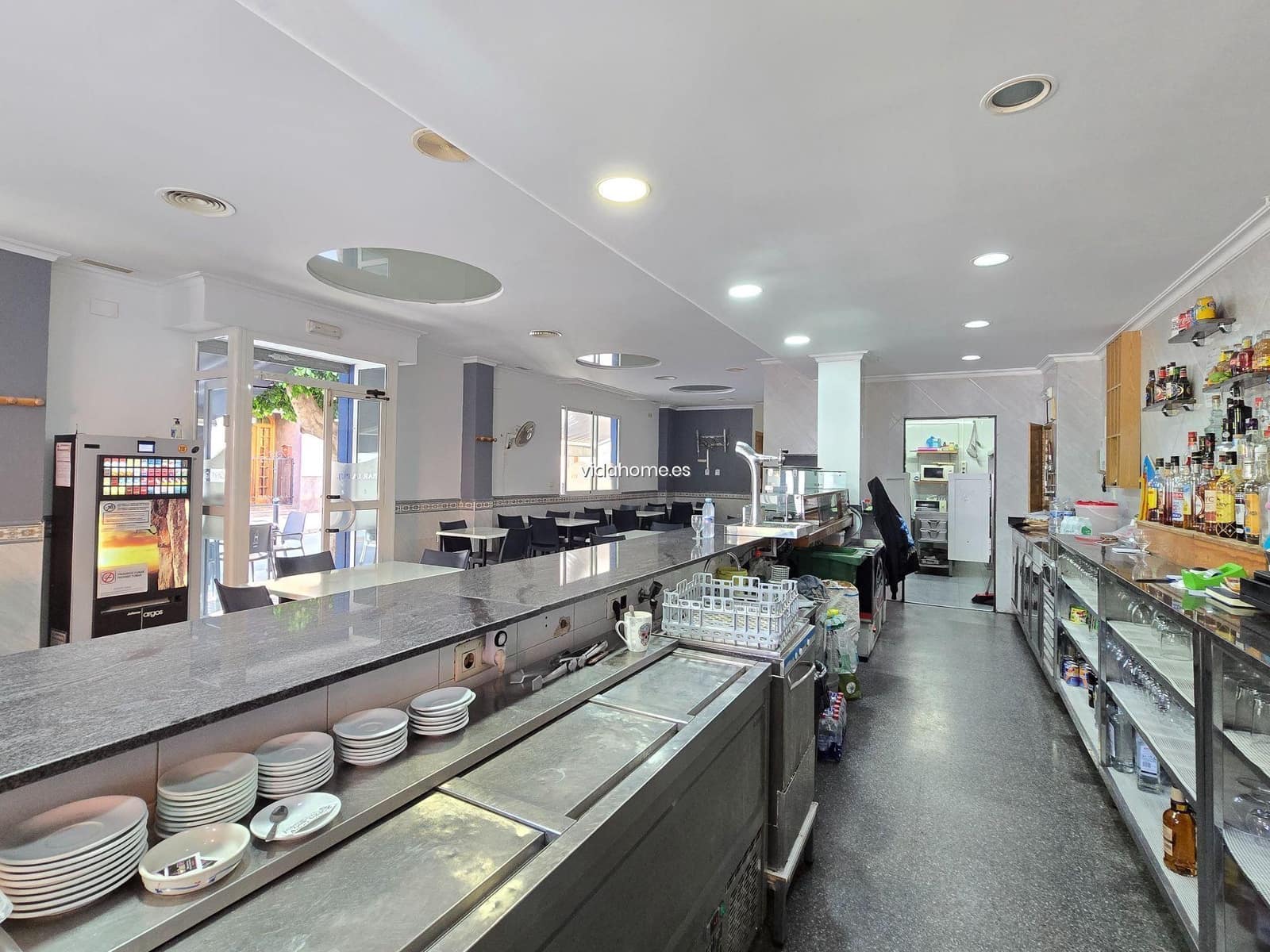 Erhverv til salg i Benirredra - € 160.000 (Ref: 9178229)