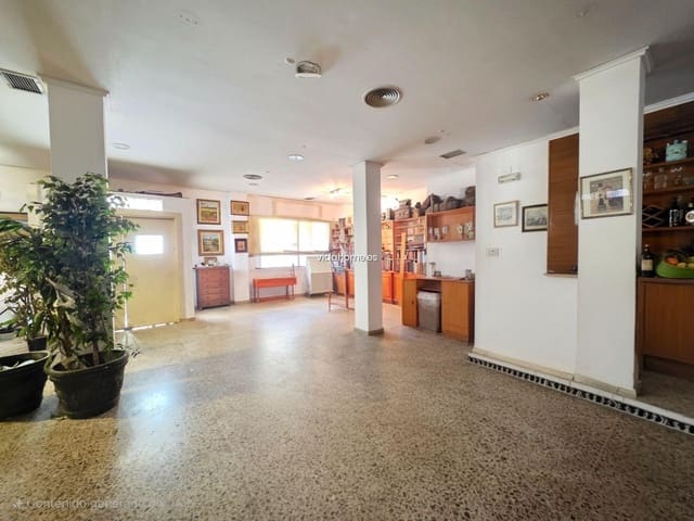Erhverv til salg i Gandia - € 320.000 (Ref: 9178235)