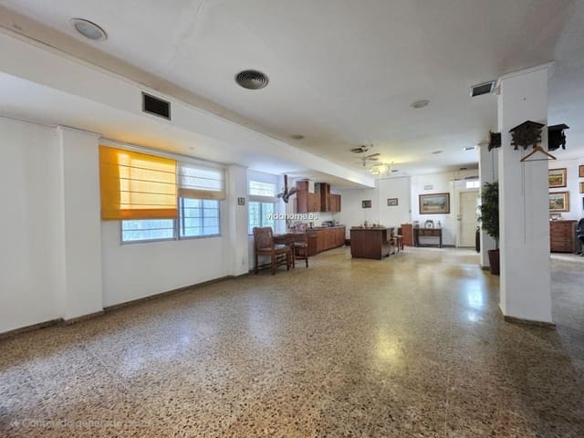 Erhverv til salg i Gandia - € 320.000 (Ref: 9178235)