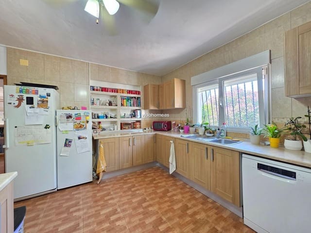 4 soverom Villa til salgs i Palma de Gandía med svømmebasseng garasje - € 275 000 (Ref: 9178240)