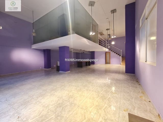 Erhverv til leje i Gandia - € 700 (Ref: 9178243)