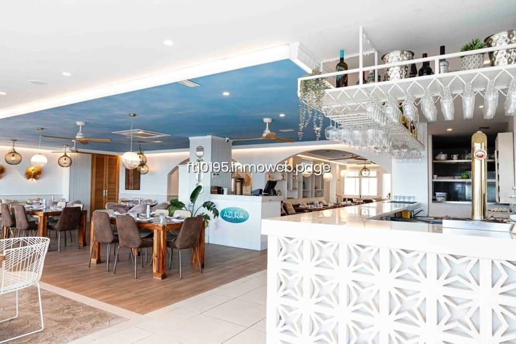 Erhverv til salg i Gandia - € 1.600.000 (Ref: 9178248)