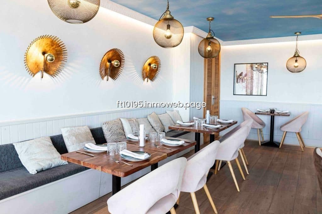 Erhverv til salg i Gandia - € 1.600.000 (Ref: 9178248)