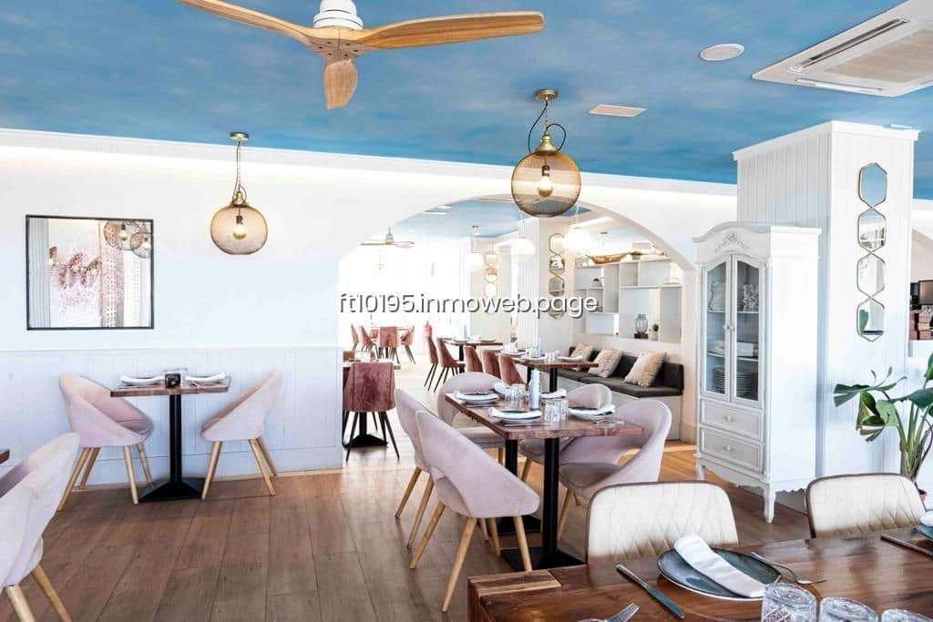 Erhverv til salg i Gandia - € 1.600.000 (Ref: 9178248)