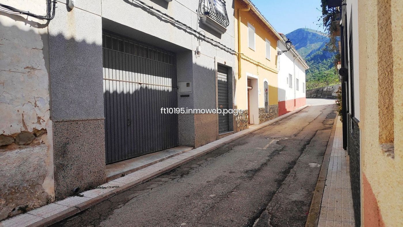 4 soveværelse Villa til salg i Vall de Gallinera - € 199.900 (Ref: 9178253)