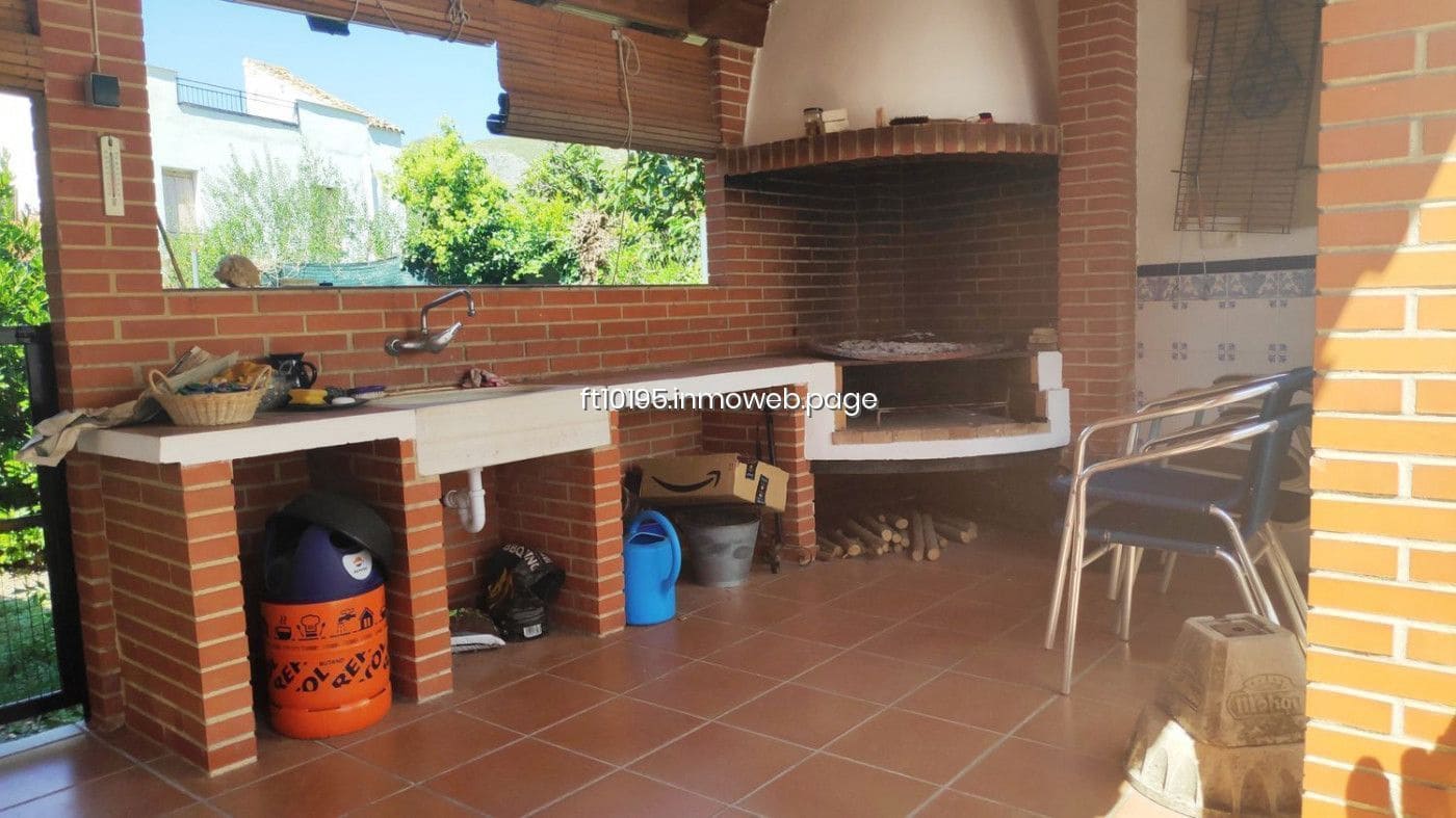 4 soveværelse Villa til salg i Vall de Gallinera - € 199.900 (Ref: 9178253)