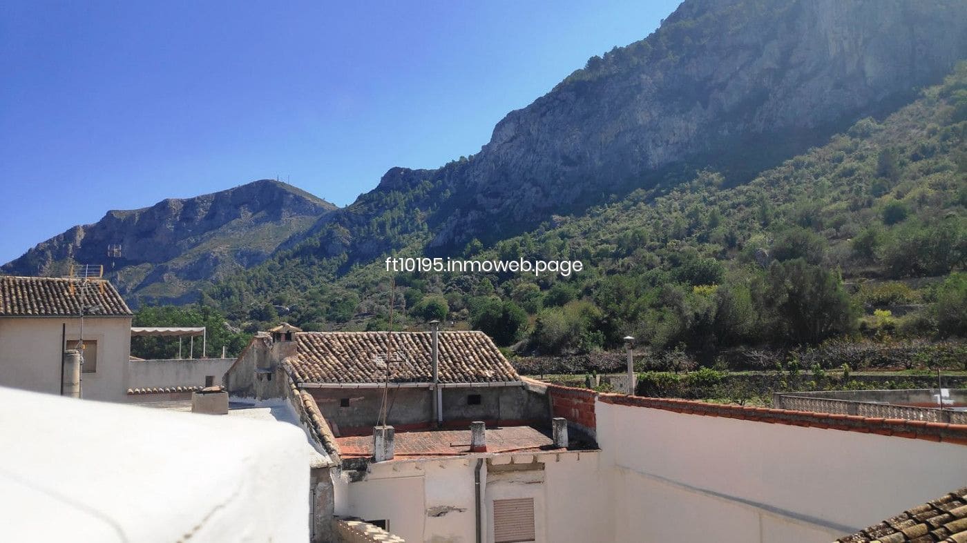 4 soveværelse Villa til salg i Vall de Gallinera - € 199.900 (Ref: 9178253)