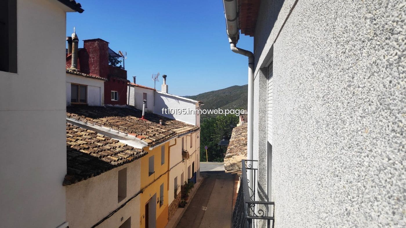 4 soveværelse Villa til salg i Vall de Gallinera - € 199.900 (Ref: 9178253)