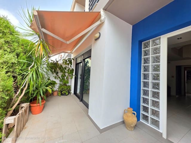 4 sovrum Radhus till salu i Xeresa med garage - 233 500 € (Ref: 9193756)