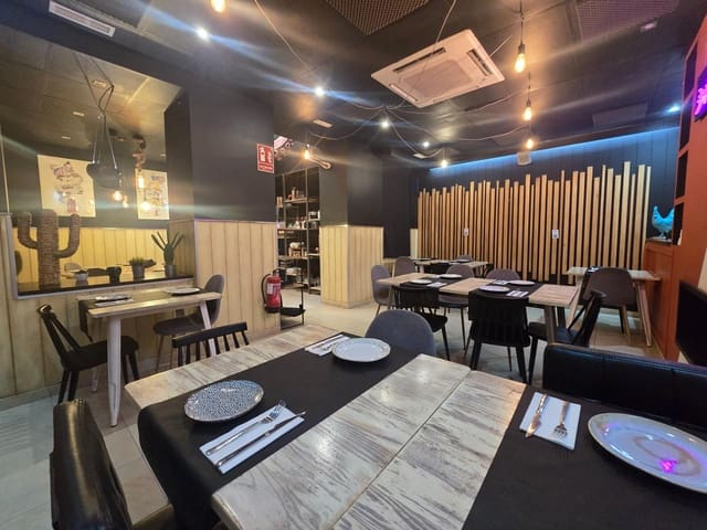 Komercyjne na sprzedaż w Gandia - 49 000 € (Ref: 9215377)