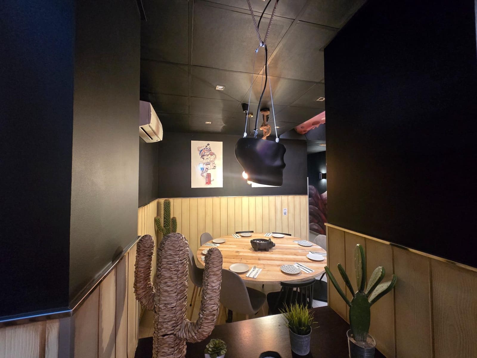 Comercial para venda em Gandia - 49 000 € (Ref: 9215377)