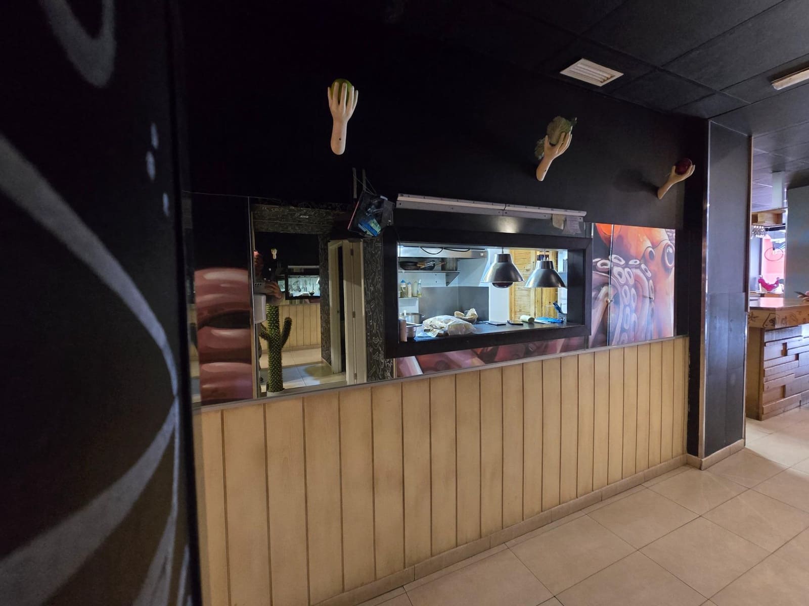 Comercial para venda em Gandia - 49 000 € (Ref: 9215377)