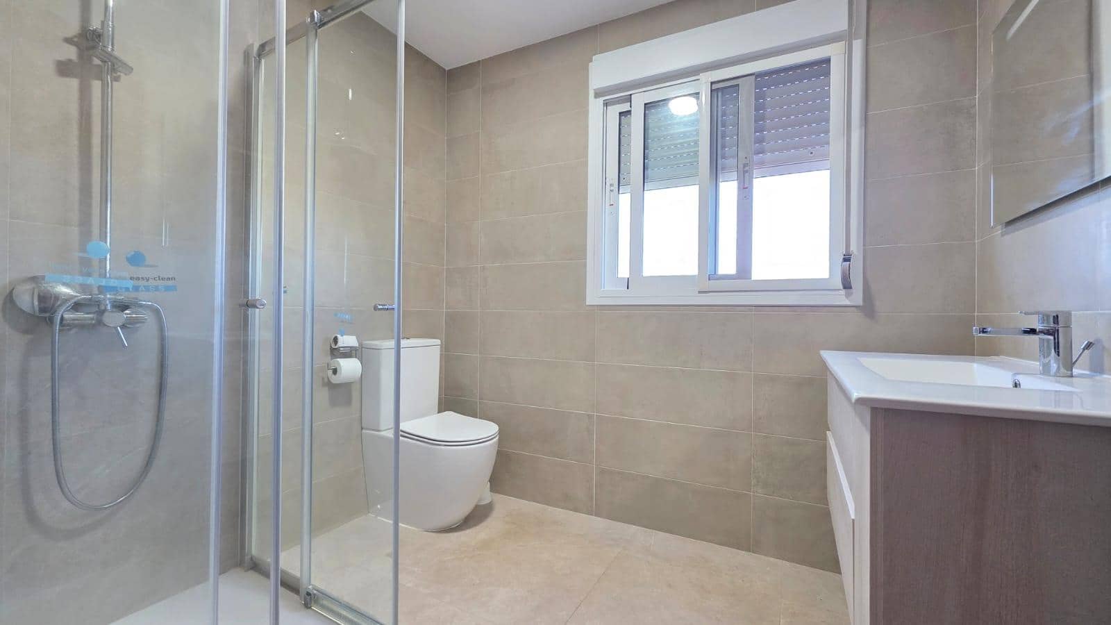 3 soveværelse Rækkehus til salg i Gandia med swimmingpool - € 320.000 (Ref: 9236859)