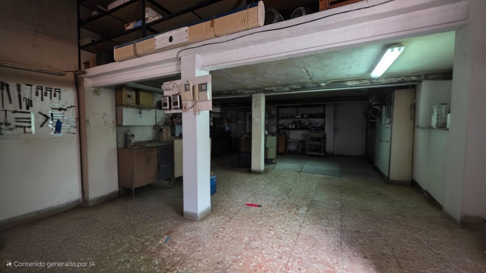 Commercial for sale in Gandia - € 159,000 (Ref: 9252399)