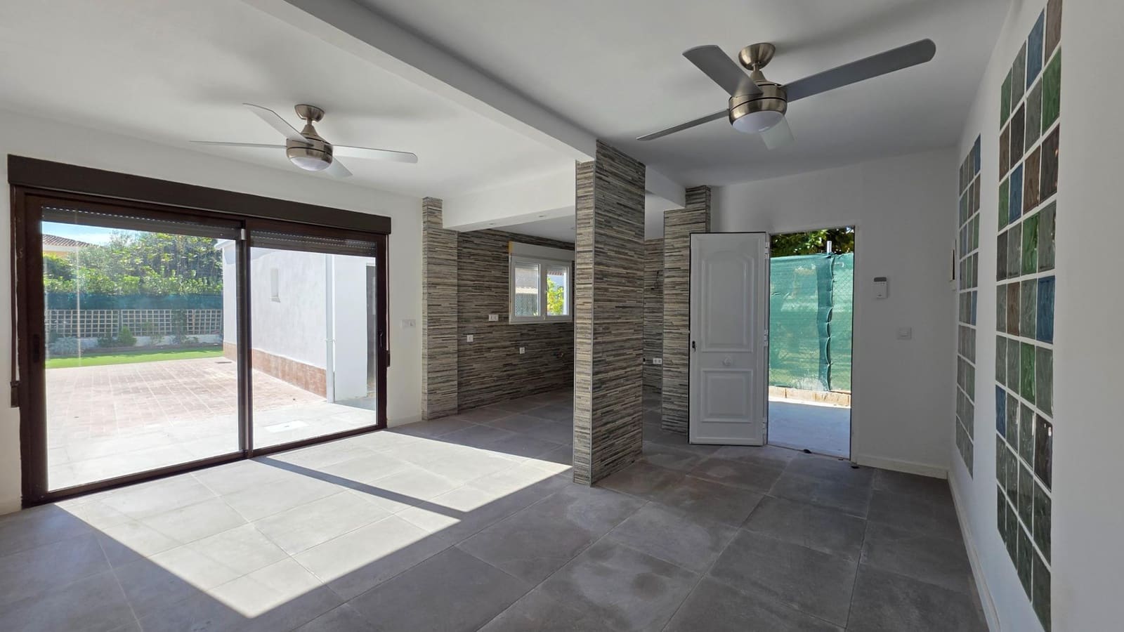 5 sovrum Villa till salu i Gandia - 325 000 € (Ref: 9296858)